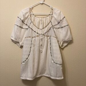 Floreat Cotton Short-Sleeved Top, White with Multi Trim, Wmns size 14
